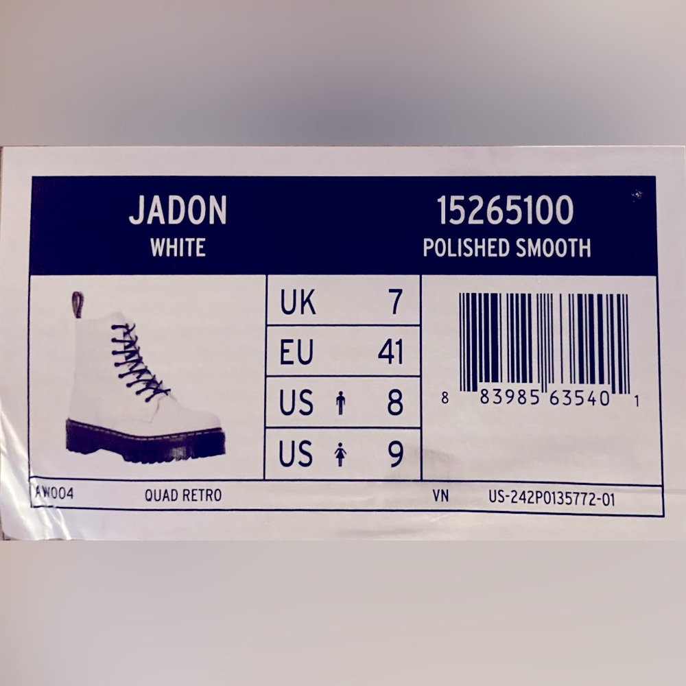 NWOT- Unisex Dr. Martens Jadon Boot - White - Women's 9, Men's 8 -$4.99 Shipping - Picture 6 of 13